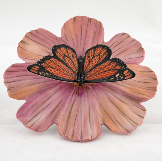 Herend Monarch on Cosmos
