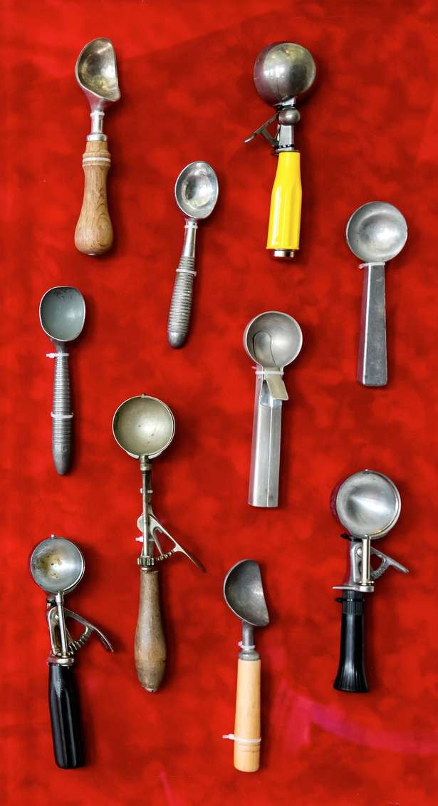 Solving the case of an outdated object – Dorothy Draper Home