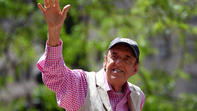 Jim Nabors Was Kind, Colorful Man Who Embraced Hawaiian Style