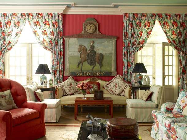 Hanging pictures correctly lets your walls do the talking