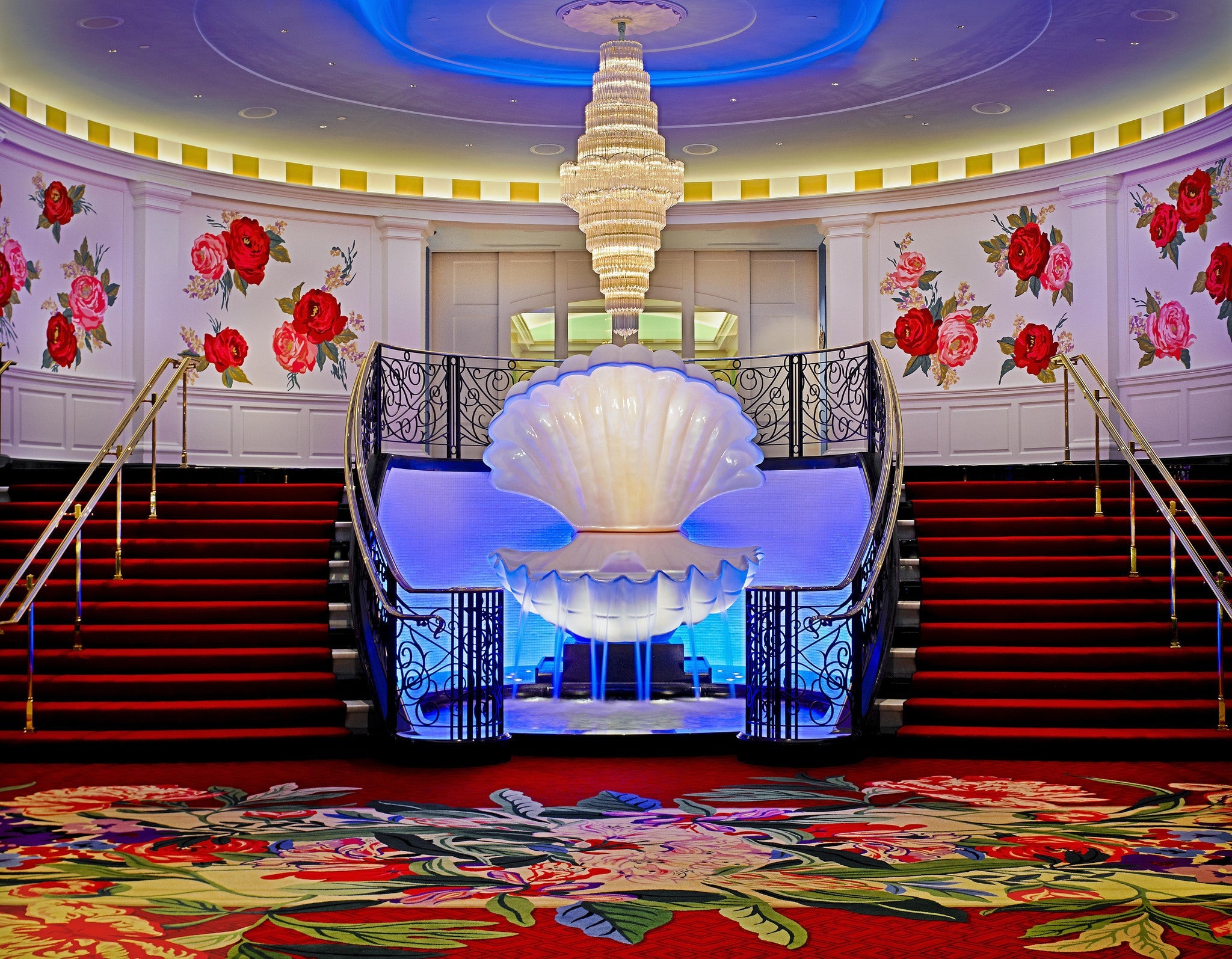 Greenbrier’s Casino Club opens amid glamour