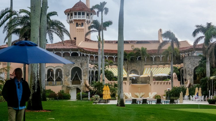 Even Umbrellas Make a Design Statement in Palm Beach