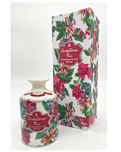 Fazenda Lily Porcelain Diffuser - Snowdrops & Holly Berries