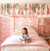 Versailles Pink Wallpaper