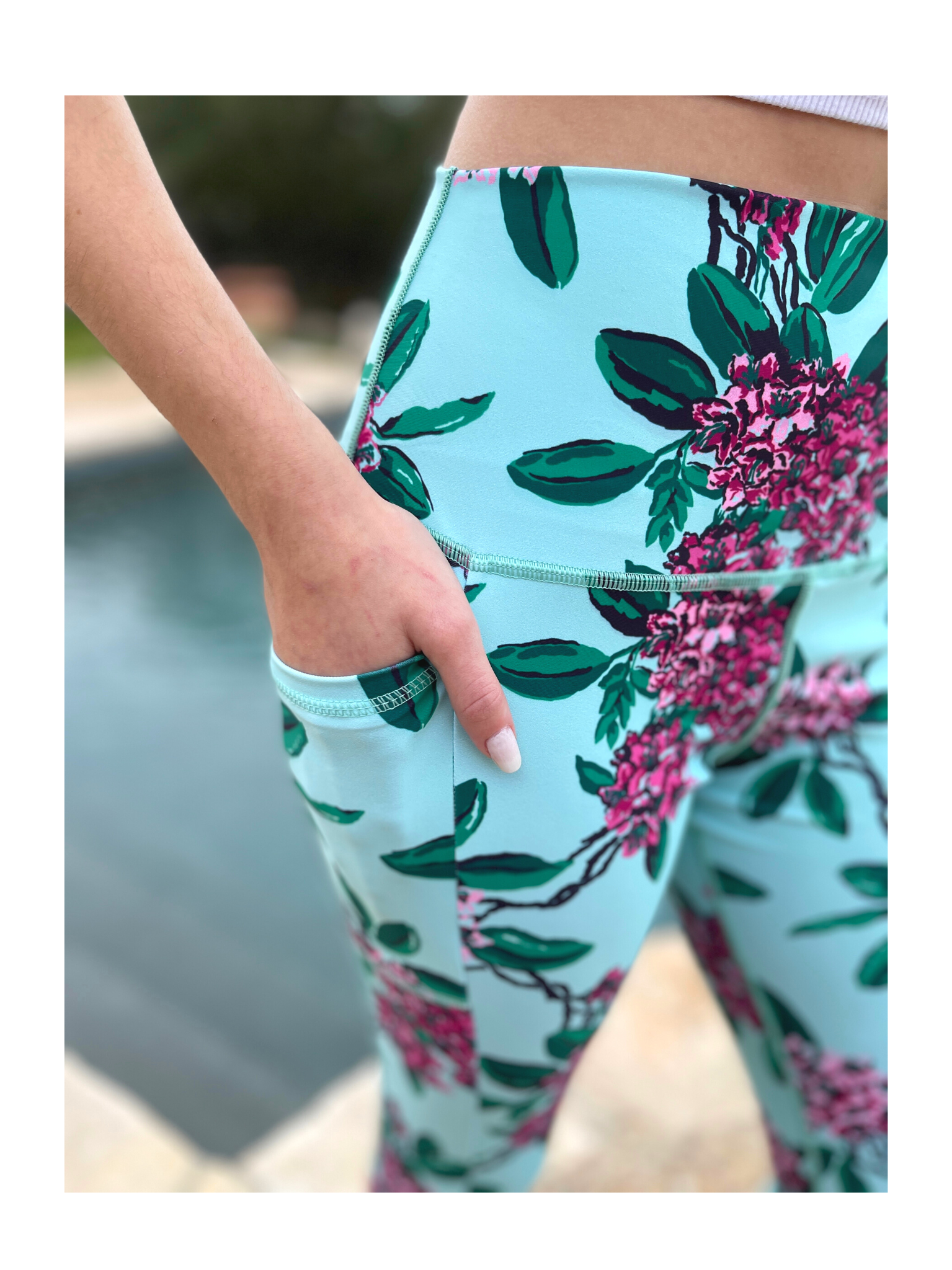 Rhododendron Sport Legging – Dorothy Draper Home