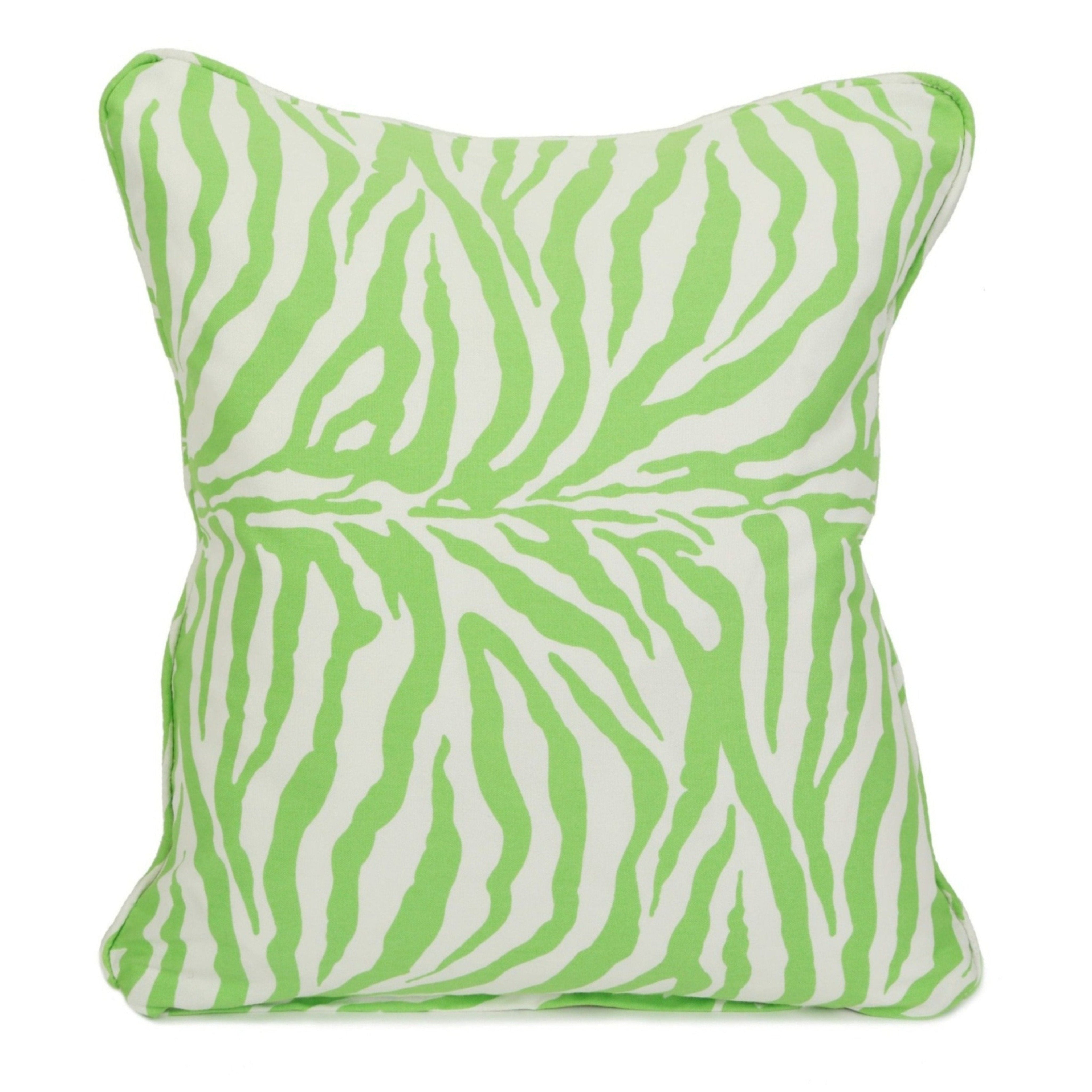 green_white_pillow3.jpg