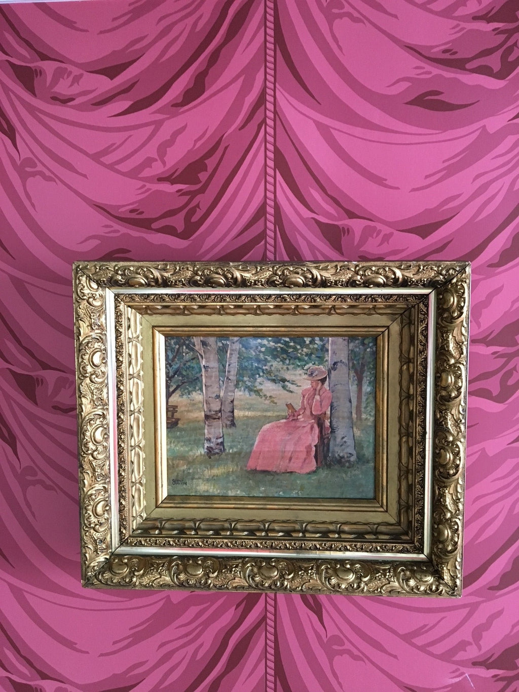 Versailles Red Wallpaper